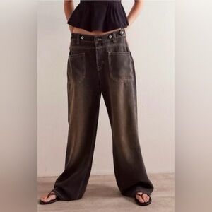 NWT FREE PEOPLE WE THE FREE PALMER CUFFED JEANS 🖤🖤